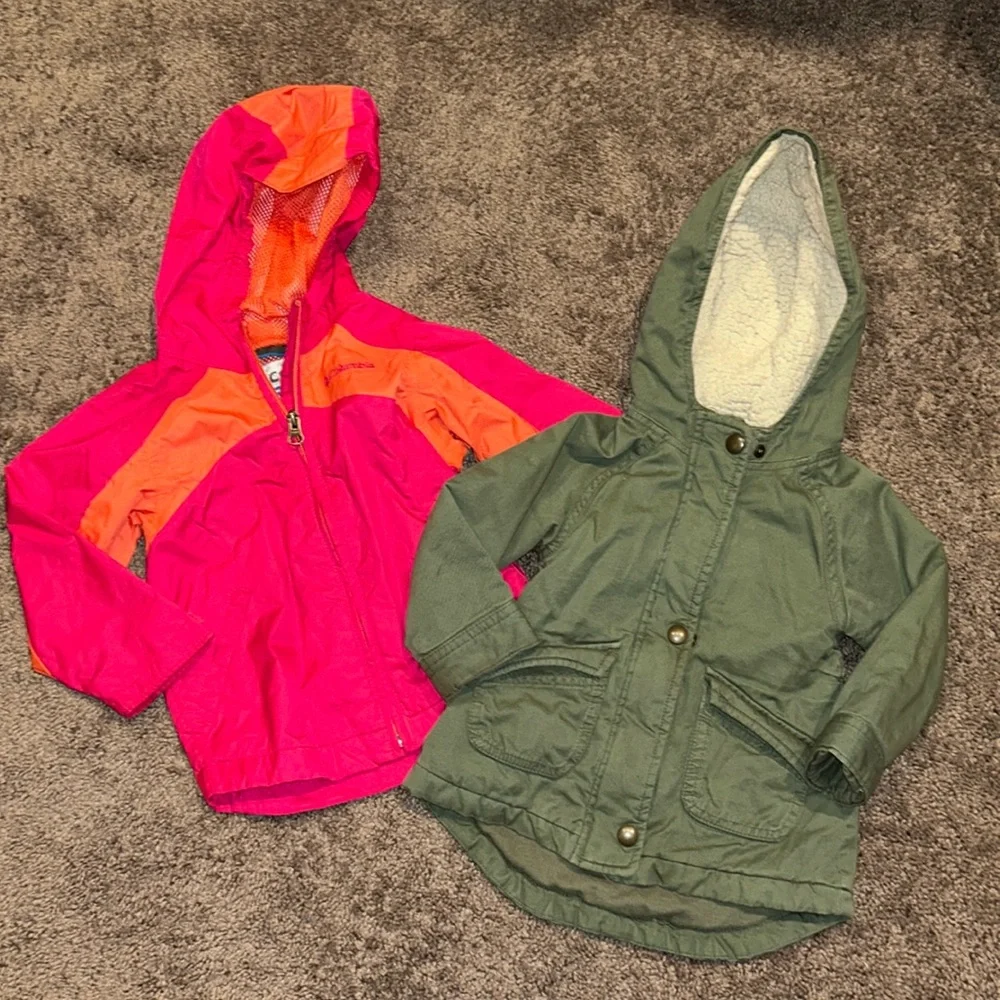 Toddler girl 18/24m Columbia rain jacket and Old Navy green winter jacket bundle